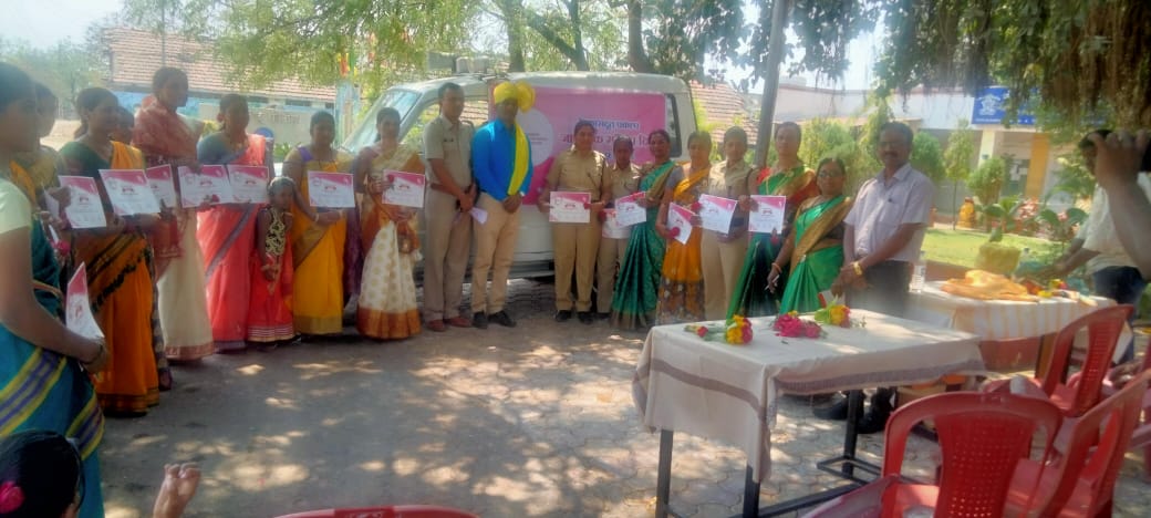 मंद्रूप येथे विविध क्षेत्रातील महिलांचा झाला गौरव