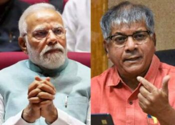 मोदी हे बिनडोक आहे; इंडिया नाव असलेल्या नोटा पण बदलेल : प्रकाश आंबेडकर