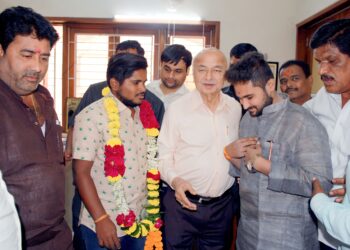 सोलापूर शहर जिल्हा काँग्रेस वक्ता सेलच्या शहर उत्तर सोलापूर अध्यक्षपदी आदित्य म्हमाने यांची निवड