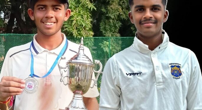 सोलापूरच्या जयराज कुमणे अन् अथर्व काळेची महाराष्ट्र क्रिकेट संघात निवड