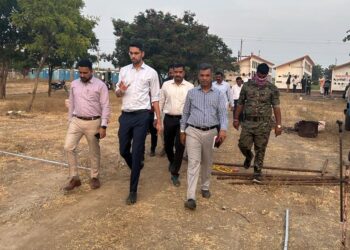 वारी कालावधीत भाविकांसाठी उपलब्ध सुविधांची जिल्हाधिकारी आशिर्वाद यांनी केली पाहणी