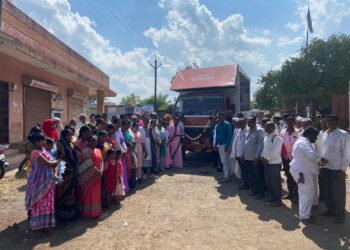 सोलापूर पोलीस आयुक्त राजेंद्र माने यांनी ICCC (कमांड अँड कन्ट्रोल सेंटर) व इंद्र भवन इमारतीची केली पाहणी