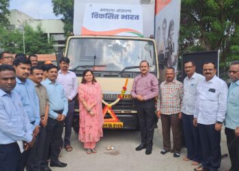 विकसित भारत संकल्प यात्रा’ पोहचली सोलापूर शहरात ; महापालिकेचे आयुक्त शीतल तेली -उगले यांच्या हस्ते झाले उदघाटन