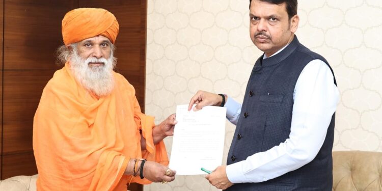 मराठा आरक्षणाचा निर्णय लवकर घ्यावा – खा डॉ जयसिध्देश्वर महास्वामीजी