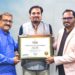 वर्ल्ड बुक ऑफ रेकॉर्ड यांच्या पुरस्काराने अमोल उंबरजे सन्मानित