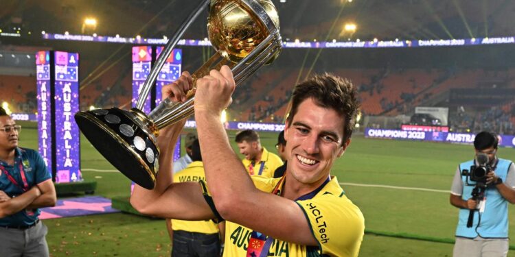 IPL AUCTION : ऑस्ट्रेलियाचा पॅट कमिन्स IPL च्या इतिहासातला सर्वात महागडा खेळाडू