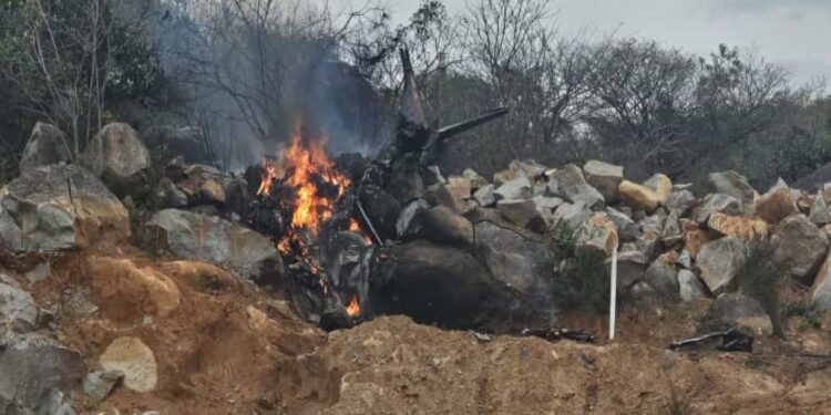 वायुसेनेच्या विमानाचा अपघात.. दोन वैमानिकांचा मृत्यू