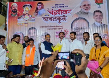 युवराज राठोड यांनी घेतली चंद्रशेखर बावनकुळे यांची भेट