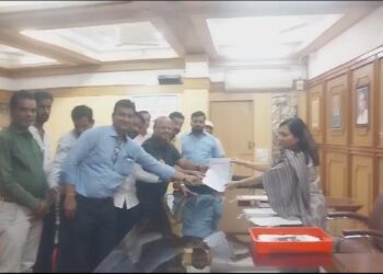 सोलापूरचे पहिले हुतात्मे शंकर शिवदारे यांचा पुतळा उभारण्याची वीरशैव व्हिजनची मागणी