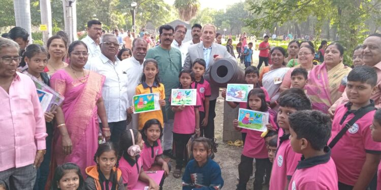 कलेमुळे जीवन सार्थकी – राजीव मराठे