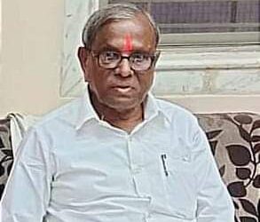 संयमी व विकासाची दूरदृष्टी असलेले व्यक्तिमत्व हरपले