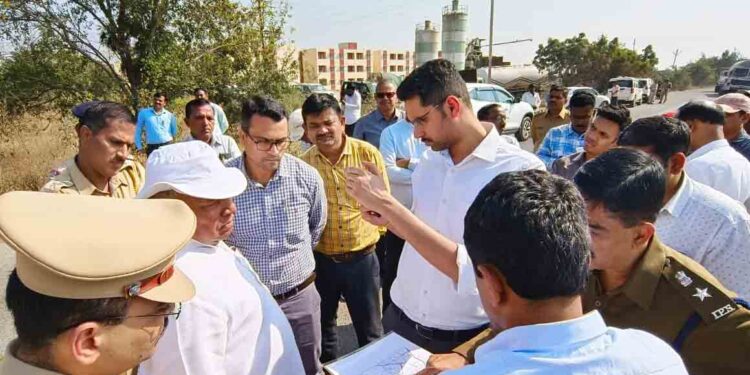 पंतप्रधान मोदींच्या दौऱ्याच्या पार्श्वभूमीवर रे-नगर परिसराची पूर्व तयारी व नियोजन बैठक