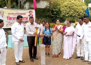 संभाजीराव शिंदे विद्यामंदिरात क्रीडा सप्ताहाचे उद्घाटन