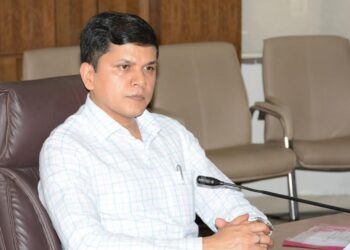 मतदार नोंदणीसाठी राजकीय पक्षांनी प्रशासनास सहकार्य करावे : विभागीय आयुक्त सौरभ राव