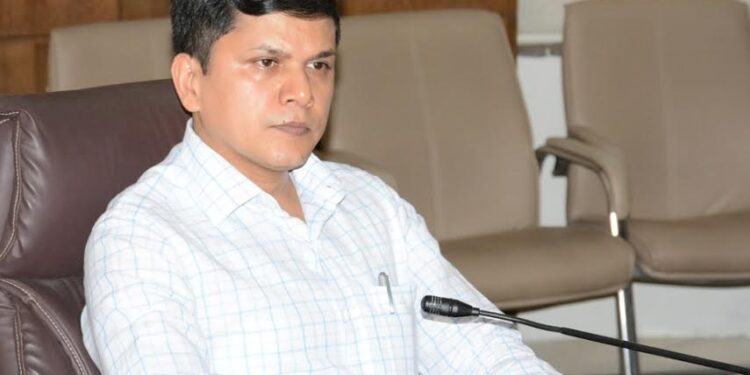 मतदार नोंदणीसाठी राजकीय पक्षांनी प्रशासनास सहकार्य करावे : विभागीय आयुक्त सौरभ राव