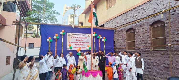 चौडेश्वरी प्रशालेत प्रजासत्ताक दिन उत्साहात साजरा