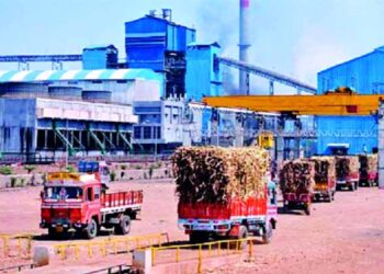 सिद्धेश्वर साखर कारखान्यातील मिल मशिनमध्ये अडकून कामगाराचा मृत्यू