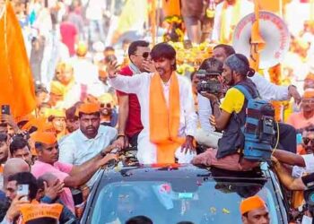 मनोज जरांगे यांच्या उपोषणाला आझाद मैदानात परवानगी नाकारली