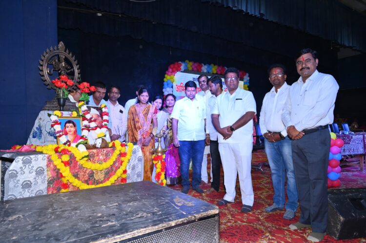 अभिनव प्राथमिक विद्यामंदिर, बार्शी शाळेचे वार्षिक स्नेहसंमेलन उत्साहात संपन्न !