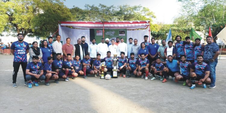 जेसा फुटबॉल टूर्नामेंटचे चे विजेते ठरले बझुका एफ सी तर उपविजेता वूल्फ पॅक
