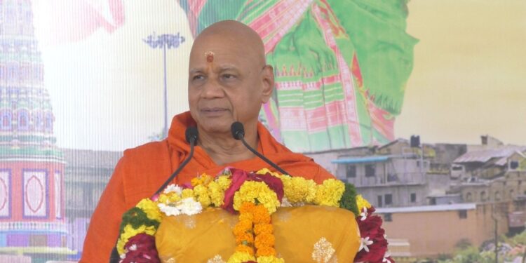 सज्जनांच्या संपर्काशिवाय सज्जनता येत नाही – स्वामी गोविंददेव गिरीजी यांचे प्रतिपादन