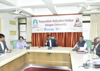 सोलापूर विद्यापीठ व सिंहगड महाविद्यालयातर्फे फेब्रुवारीत रेशीम उद्योगविषयक आंतरराष्ट्रीय परिषद!