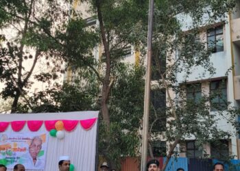 संभाजीराव शिंदे विद्या मंदिरात ७५ वा प्रजासत्ताक दिन उत्साहात साजरा