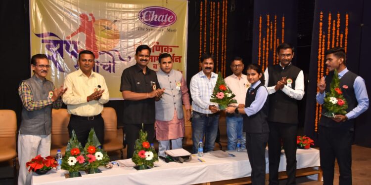 चाटे शिक्षण समूह विद्यार्थ्यांसाठी दिपस्तंभ : प्रा.डॉ. भारत खराटे