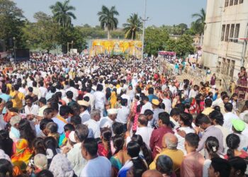 सिद्धेश्वर यात्रेत लाखो भाविकांच्या साक्षीने पार पडला ‘अक्षता सोहळा’