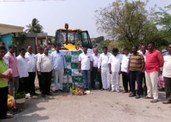 बालाजी स्पेशालिटी केमिकल्स कंपनीच्यावतीने सावळेश्वर गावात अंर्तगत सिमेंटकॉकिटचा रस्ता व भूमिगत सांडपाणी व पावसाचे पाणी जाण्याकरीता पाईपलाईन च्या कामाचा शुभारंभ