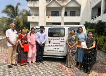 डी एस दोशी फाउंडेशन कडून आधार विश्वस्त संस्थेस ॲम्बुलन्स भेट…