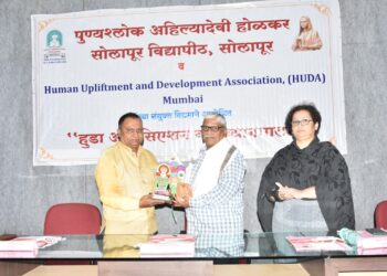 भारत स्वदेशी शस्त्रास्त्रे आणि क्षेपणास्त्रांनी स्वयंपूर्ण!सोलापूर विद्यापीठात शास्त्रज्ञ डॉ. देवधर यांचे व्याख्यान