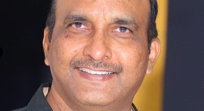 समीर गायकवाड यांना ताराबाई शिंदे सामाजिक कार्य पुरस्कार जाहीर