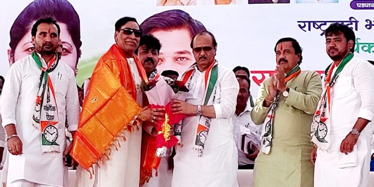 कुमारदादा करजगी दानशूर व्यक्तिमत्व ; उपमुख्यमंत्री अजितदादा पवार