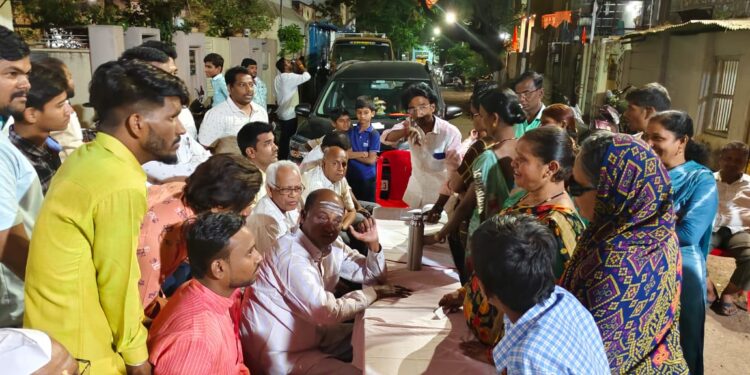 सुरेश पाटील यांच्या जनसंवाद मध्ये नागरिकांनी मांडली अनेक गार्हाणी