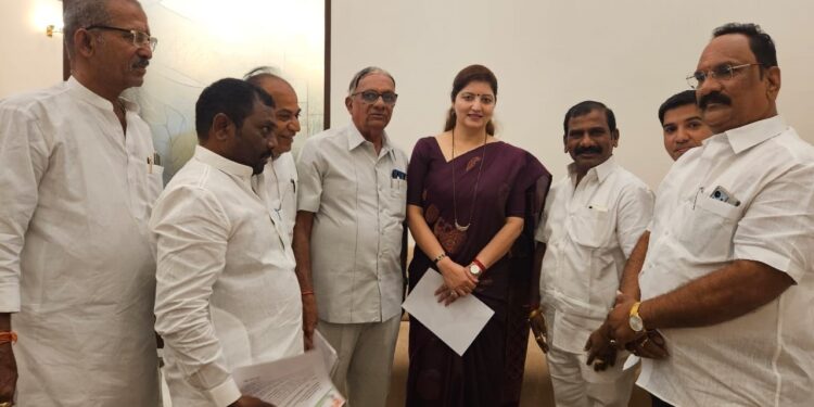 गारमेंट असोसिएशनच्या अडचणी सोडवण्यासाठी आम्ही कटीबद्ध : उपमुख्यमंत्री अजित पवार