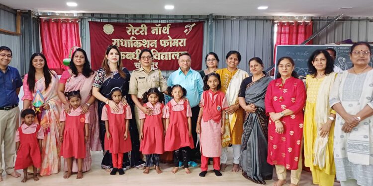रोटरी नॉर्थ राधाकिशन फोमरा मूकबधिर विद्यालयात महिला दिन साजरा
