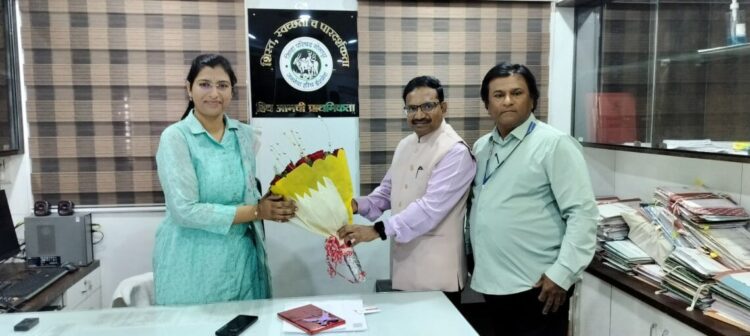 झेडपीच्या माध्यमिक शिक्षणाधिकारी पदाचा सचिन जगताप यांनी स्वीकारला पदभार