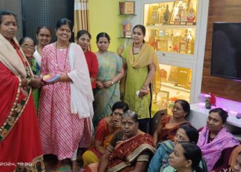 महिला दिनाचे औचित्य साधून माजी नगरसेविका राजश्री चव्हाण यांचा नागरिकाच्या वतीने सत्कार