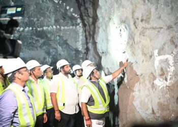 आरोग्य मंत्री तानाजी सावंत यांच्याकडून कृष्णा मराठवाडा प्रकल्प अंतर्गत उपसा सिंचन योजनांच्या कामांची पाहणी