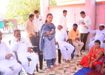 भाजप शेतकऱ्यांच्या मूळावर उठले, प्रणिती शिंदेचा घणाघात