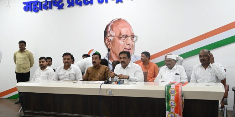 शिवसेना शिंदे गटाचे नेते संजय कोकाटे यांचा राष्ट्रवादी काँग्रेस शरदचंद्र पवार पक्षात पक्ष प्रवेश