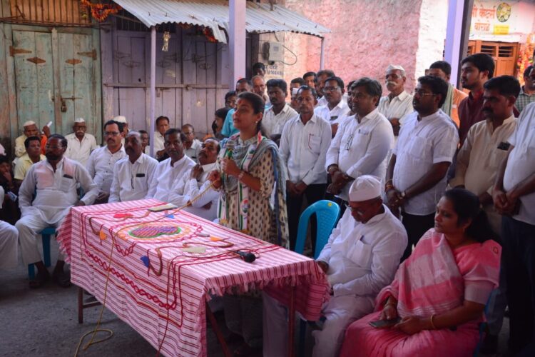सत्तेसाठी भाजपची लोकं रेटून खोटं बोलतात, प्रणिती शिंदेंचा घणाघात
