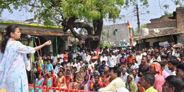 भाजप फक्त आश्वासन देणारी पार्टी, प्रणिती शिंदेंचा खोचक टोला