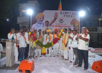 देशाच्या विकास आणि समृद्धीसाठी मोदी यांना पुन्हा पंतप्रधान करा
