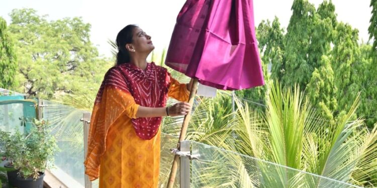 प्रणिती शिंदेंनी केला गुढीपाडवा साजरा; सोलापूरकरांना दिल्या नववर्षाच्या शुभेच्छा