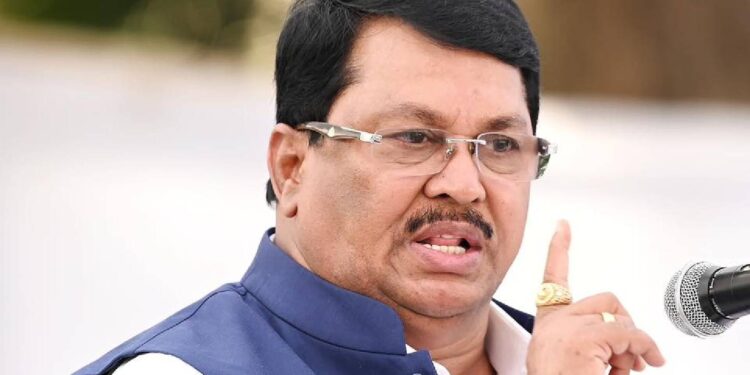 विजय वडेट्टीवार लवकरच भाजपमध्ये जाणार; अजित पवार गटातील नेत्याचा दावा