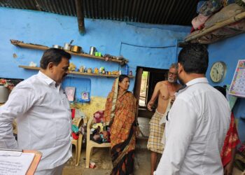 नुकसानग्रस्त भागाची आमदार सुभाष देशमुख यांच्याकडून पाहणी; दिले मदतीचे आश्वासन