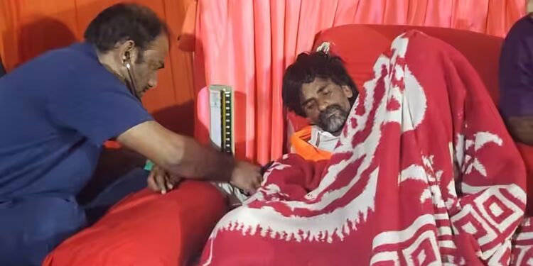 चार दिवसांपासून जरांगेंचे उपोषण सुरूच; सरकारमधील नेत्यांनी फिरवली पाठ