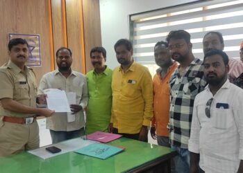 प्रणिती शिंदेच्या त्या वक्तव्याची चौकशी करून सत्यता समोर आणावी भाजयुमोने पोलीस उपायुक्तांना केली मागणी